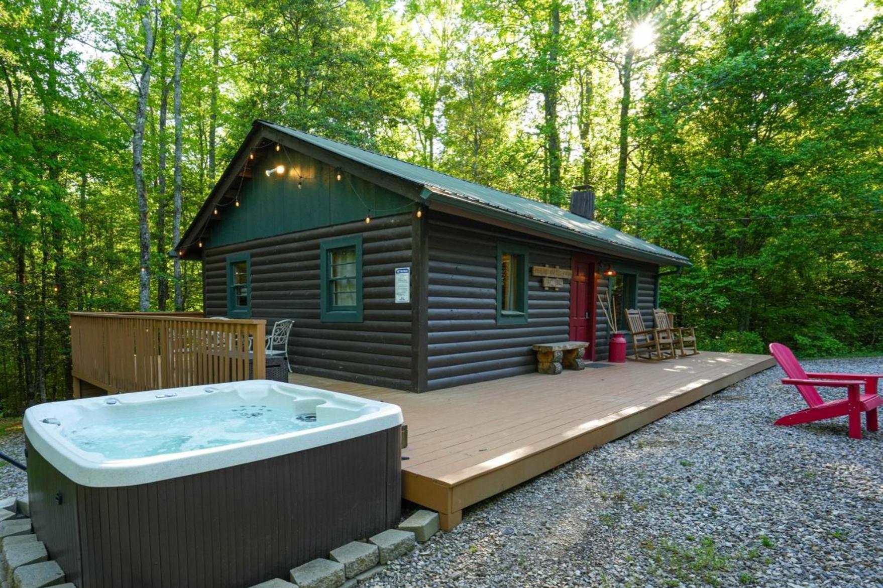 The Big Little Cabin - Hot Tub & Playground Dahlonega Exterior photo